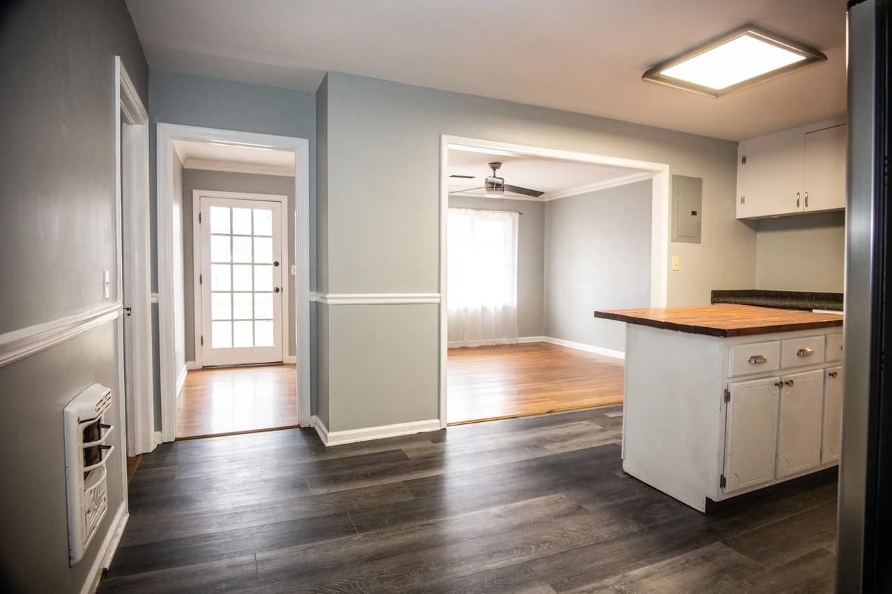 209 Glendale St - Photo 3 of 9