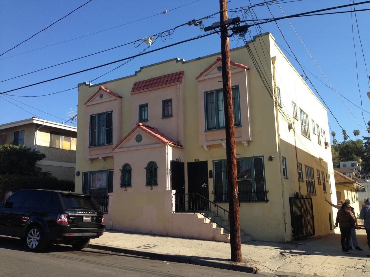 1426 Logan St - Photo 2 of 2