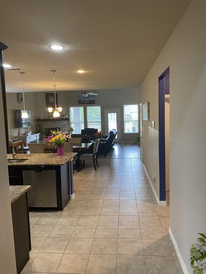 213 Black Alder Dr - Photo 3 of 47