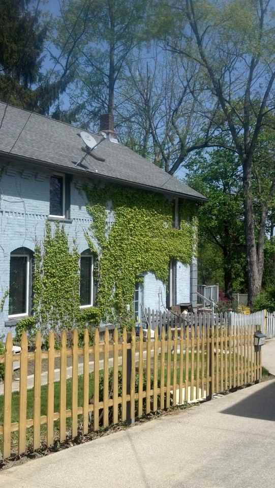 1595 Manchester Rd #NA - Photo 2 of 12