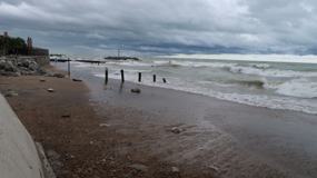 1209 West Sherwin Avenue - Photo 1 of 1