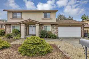 28625 Hayward Blvd - Photo 1 of 1