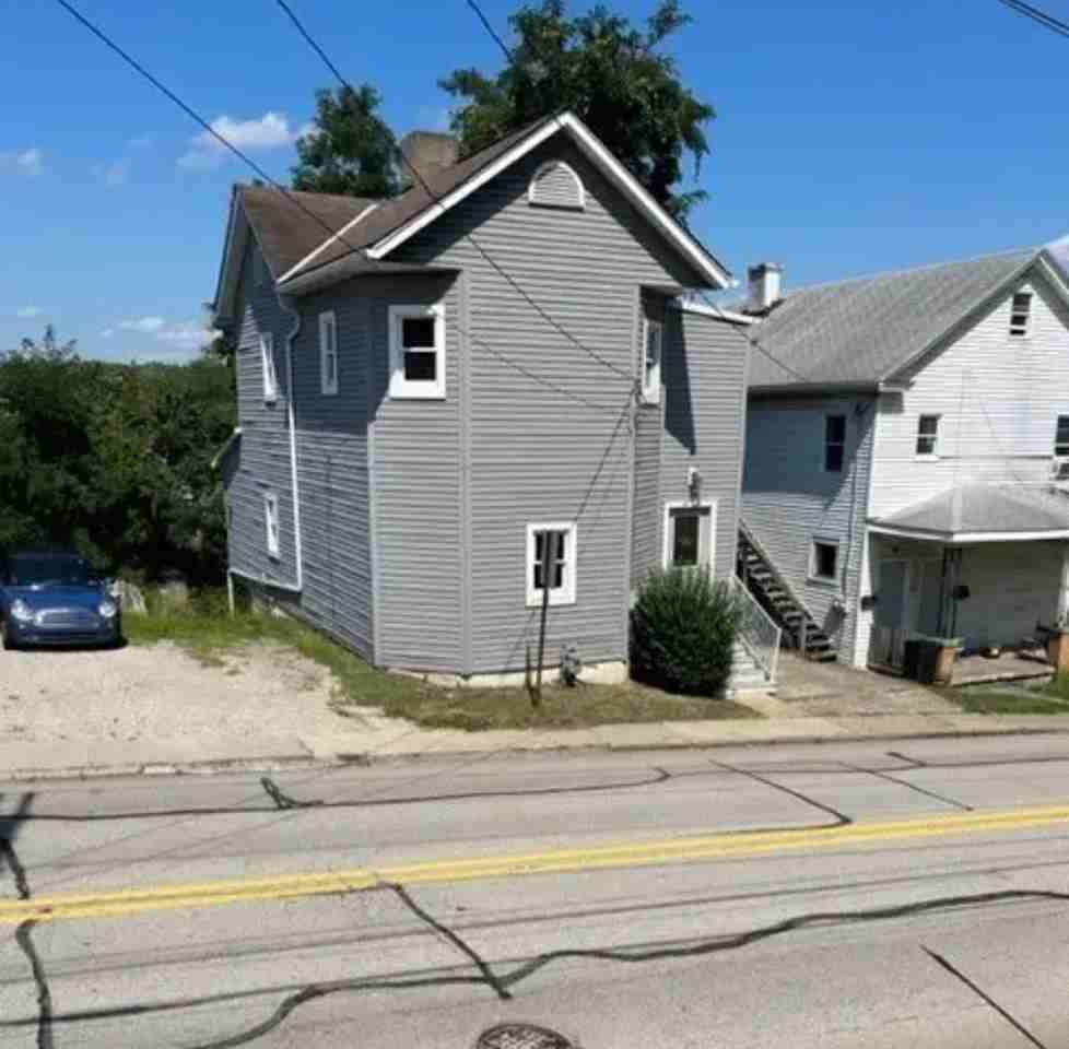 645 Wood St #NA - Photo 2 of 20