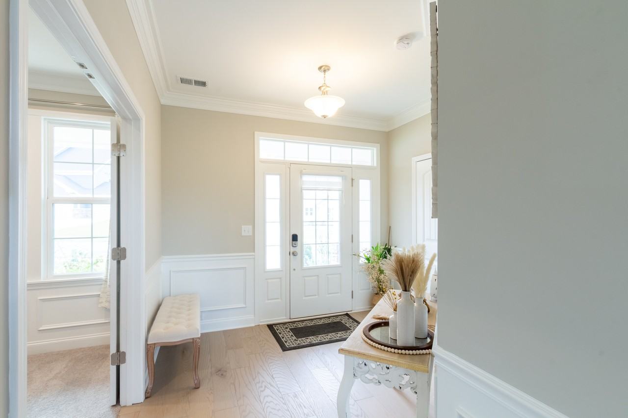 224 Michigan Cir #NA - Photo 2 of 19