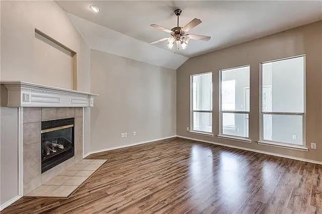 1729 Spanish Moss Way #NA - Photo 2 of 6