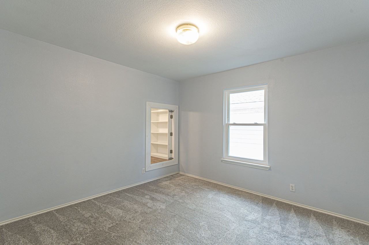 2208 Portwood Bend Cv #1 - Photo 6 of 16
