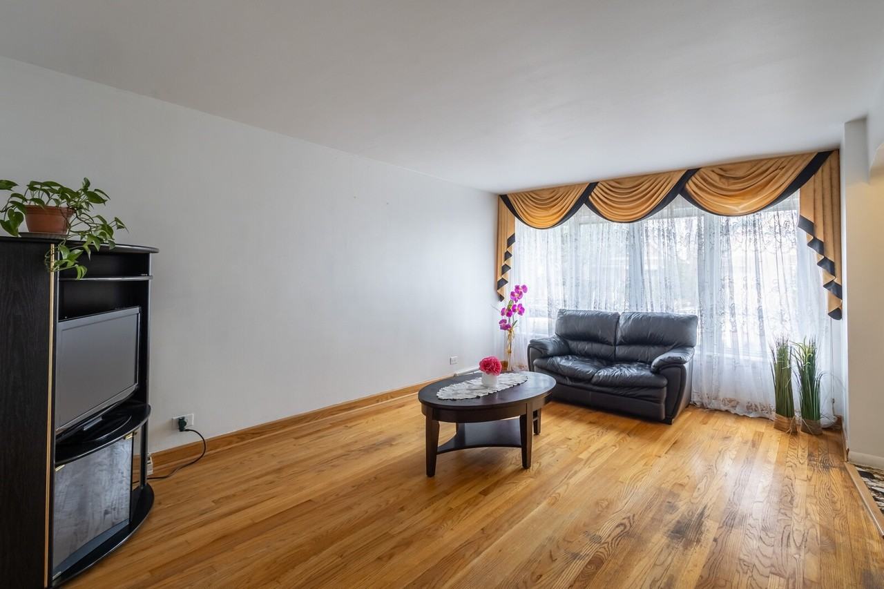 5140 S Laramie Ave #NA - Photo 2 of 5