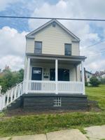 featured image of 933 6th St #1