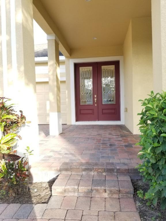 13448 Zori Ln - Photo 3 of 50