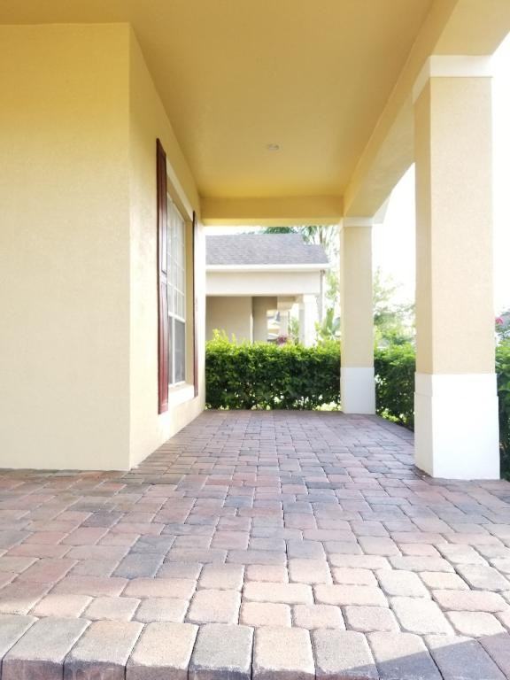 13448 Zori Ln - Photo 4 of 50