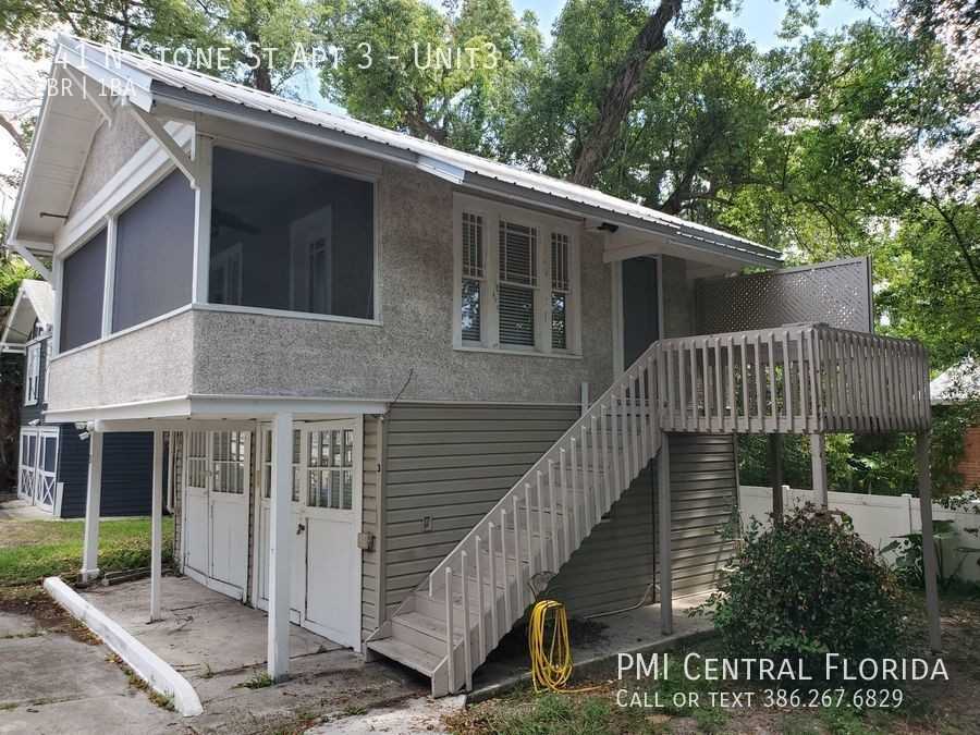 141 N Stone St Apt 3 #3 - Photo 4 of 23