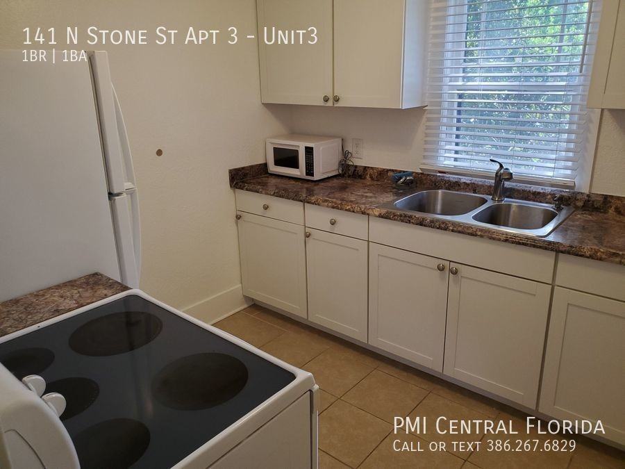 141 N Stone St Apt 3 #3 - Photo 7 of 23