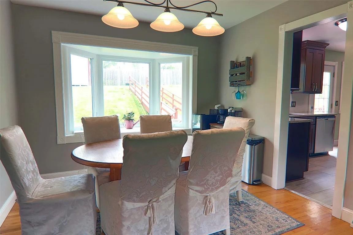 41 Elmwood Dr #NA - Photo 3 of 20