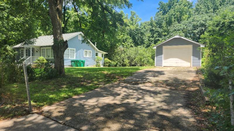 3120 North Ave - Photo 3 of 21