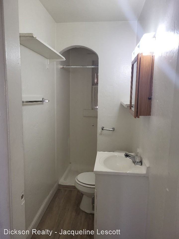 462 Evans Avenue - Photo 3 of 10