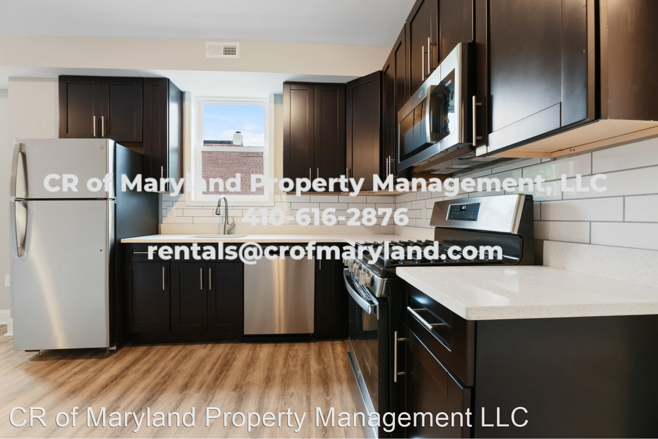 633 Melville Ave - Photo 3 of 18