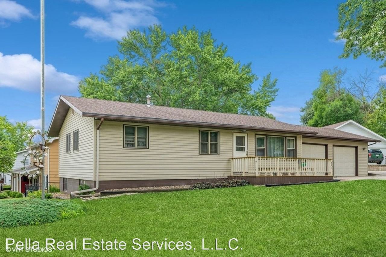 501 Madison St - Photo 2 of 24