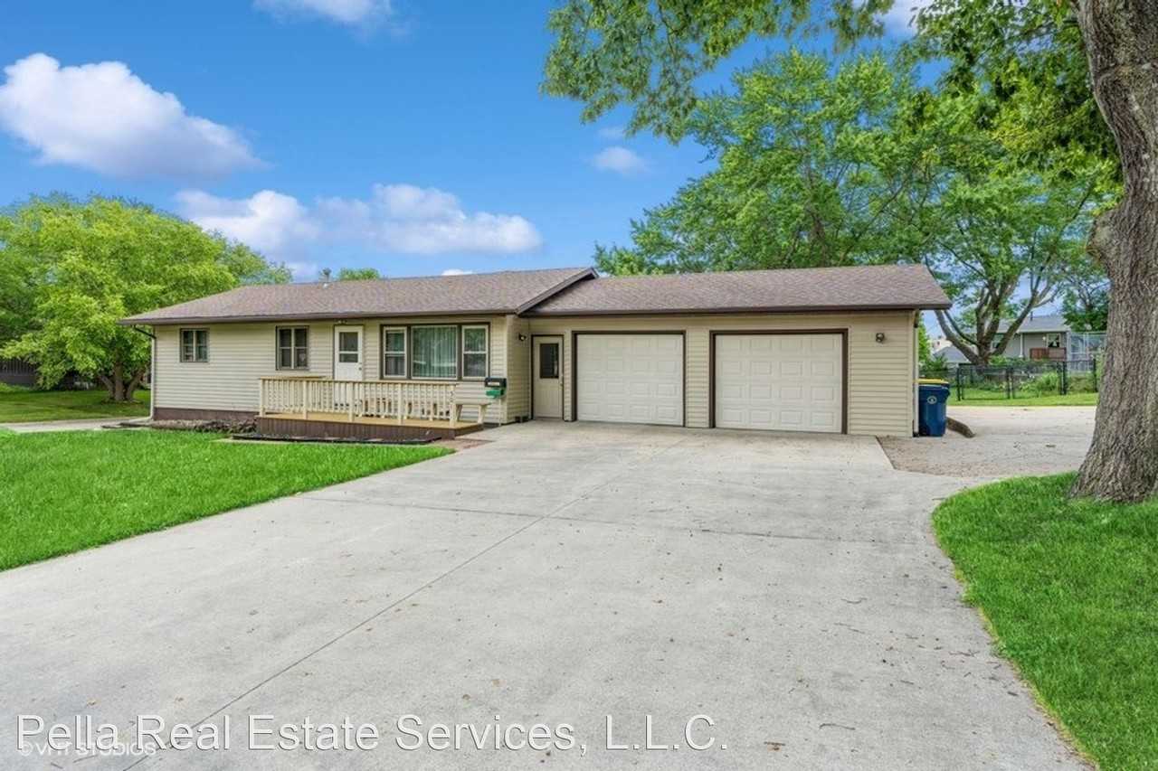 501 Madison St - Photo 3 of 24