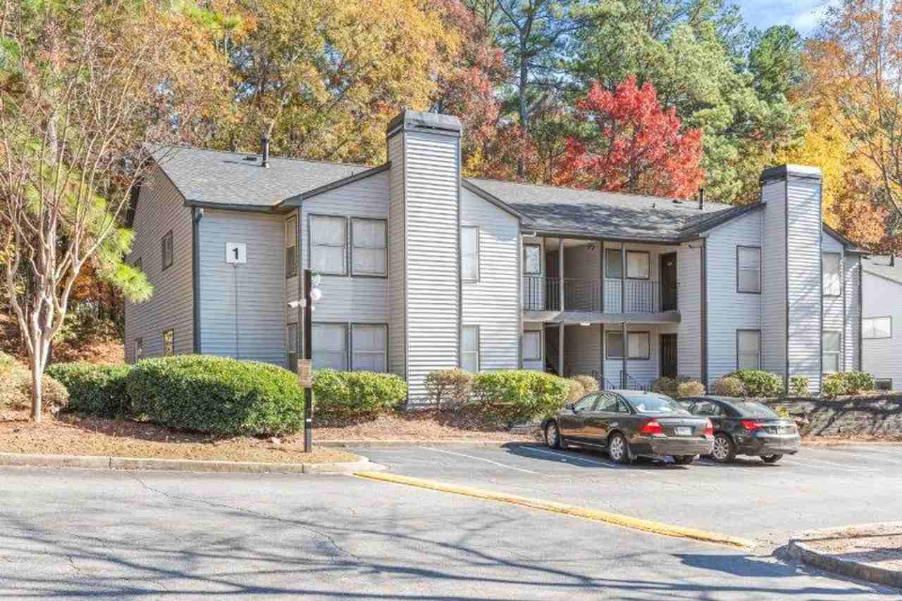 1150 Maple Walk Circle - Photo 2 of 11