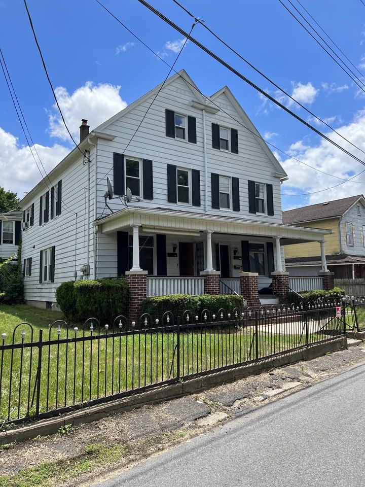 226 Gould St #228 - Photo 2 of 12