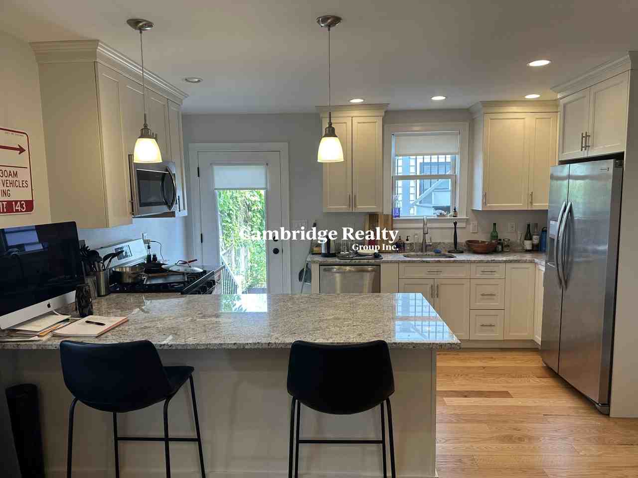 35 Porter St #1T - Photo 6 of 17