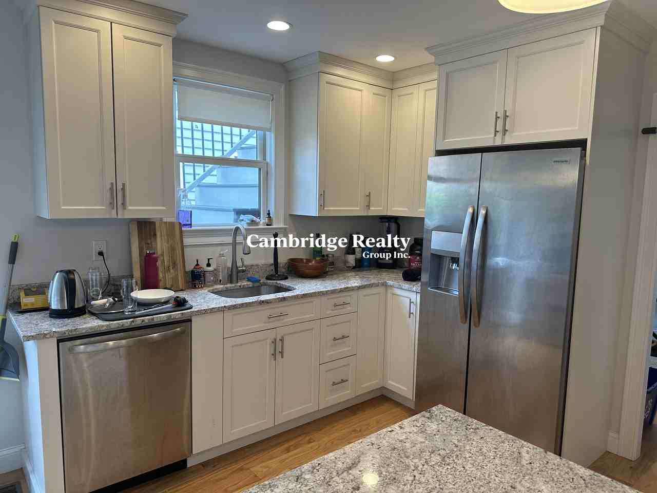 35 Porter St #1T - Photo 7 of 17