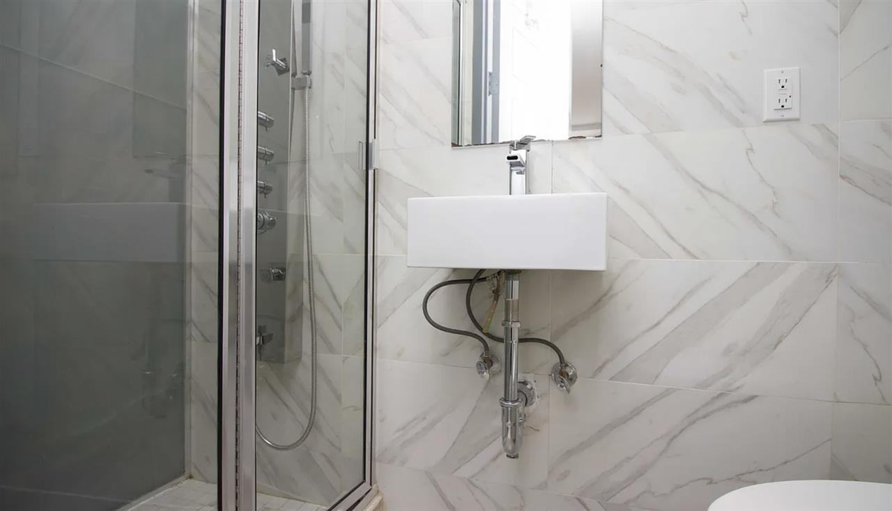 119 Albany Ave #1F - Photo 6 of 11