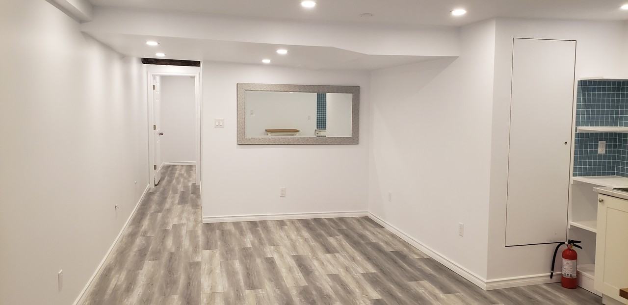 19 Rogers Road #Lower