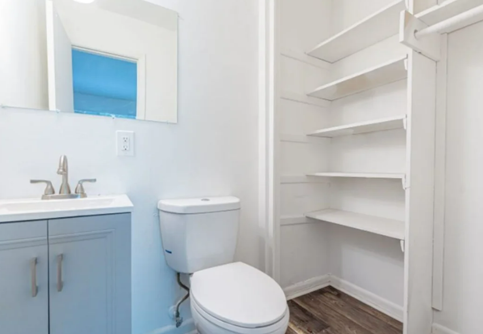 Centry on South - Photo 4 of 7