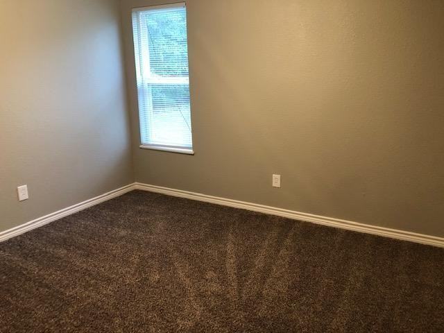 14560 Tucker St N - Photo 6 of 10