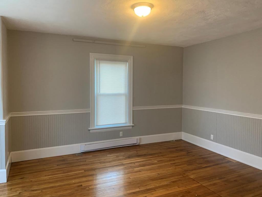 74 Cottage St Unit 1 - Photo 4 of 4