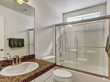 707 Nw 151st St #NA - Photo 2 of 8