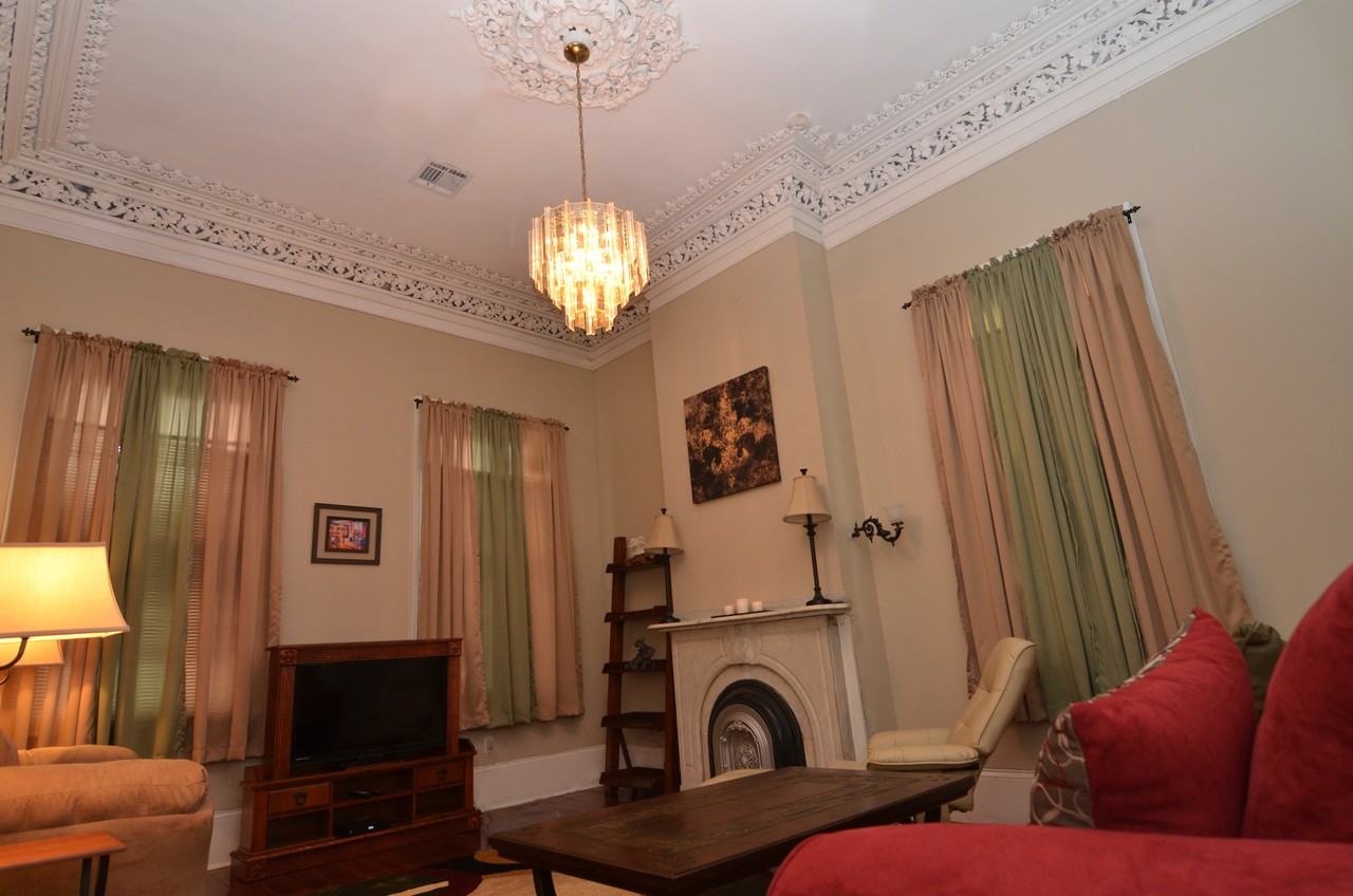 2218 N Rampart St #NA - Photo 3 of 26