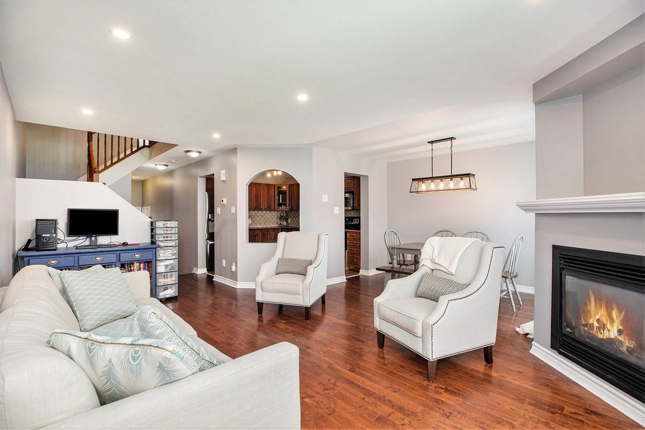 115 Woodmill Terrace - Photo 3 of 20