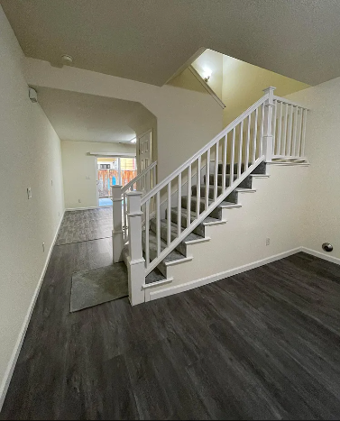 719 Bonita Pl #NA - Photo 3 of 13