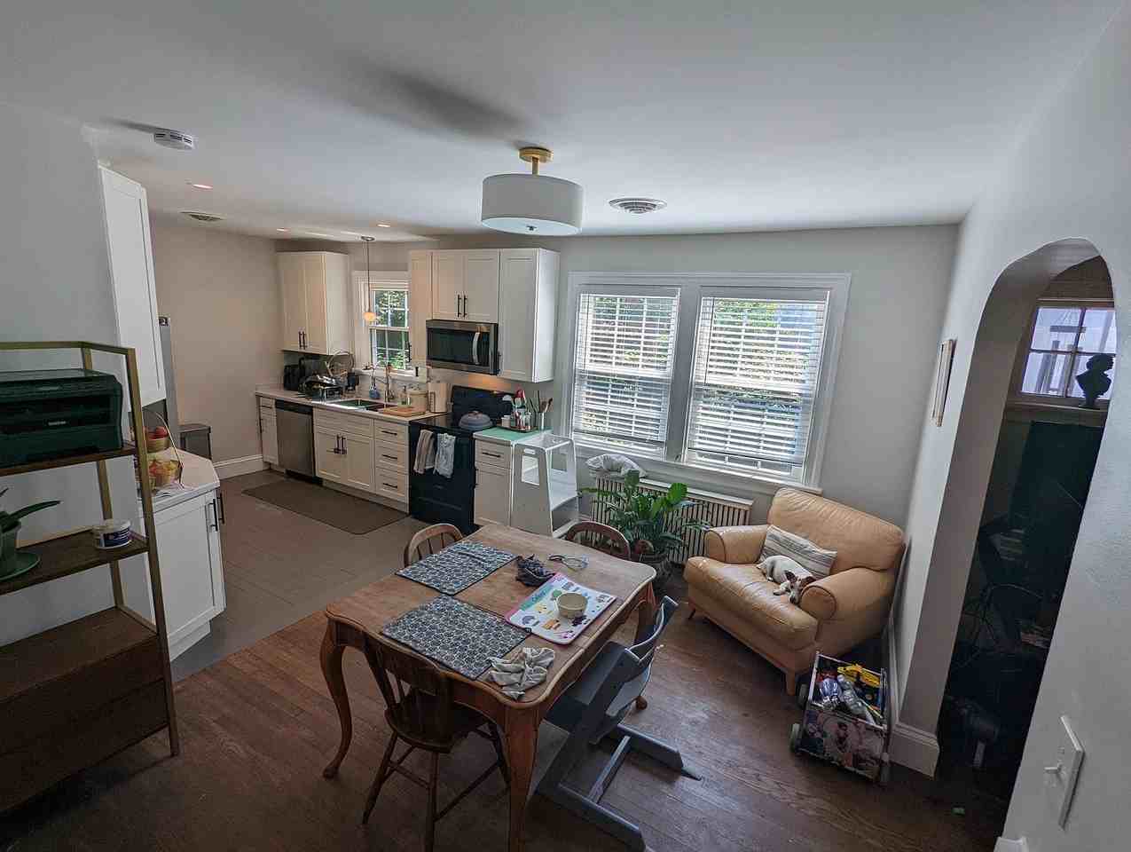 1904 Oakdale Ave #NA - Photo 3 of 10