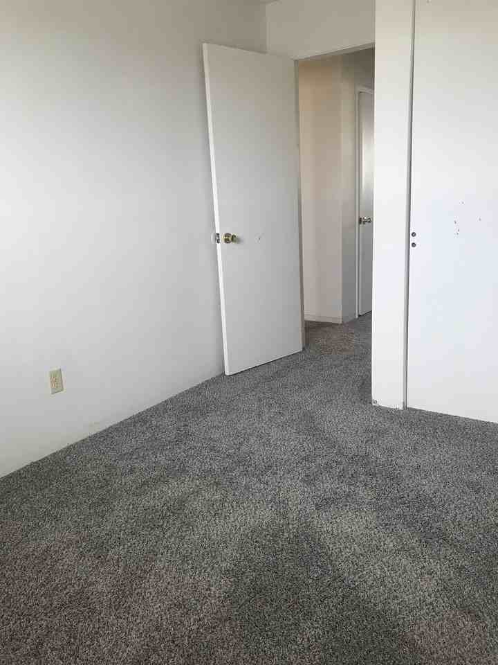 1401 W Allison Rd #3 - Photo 7 of 11