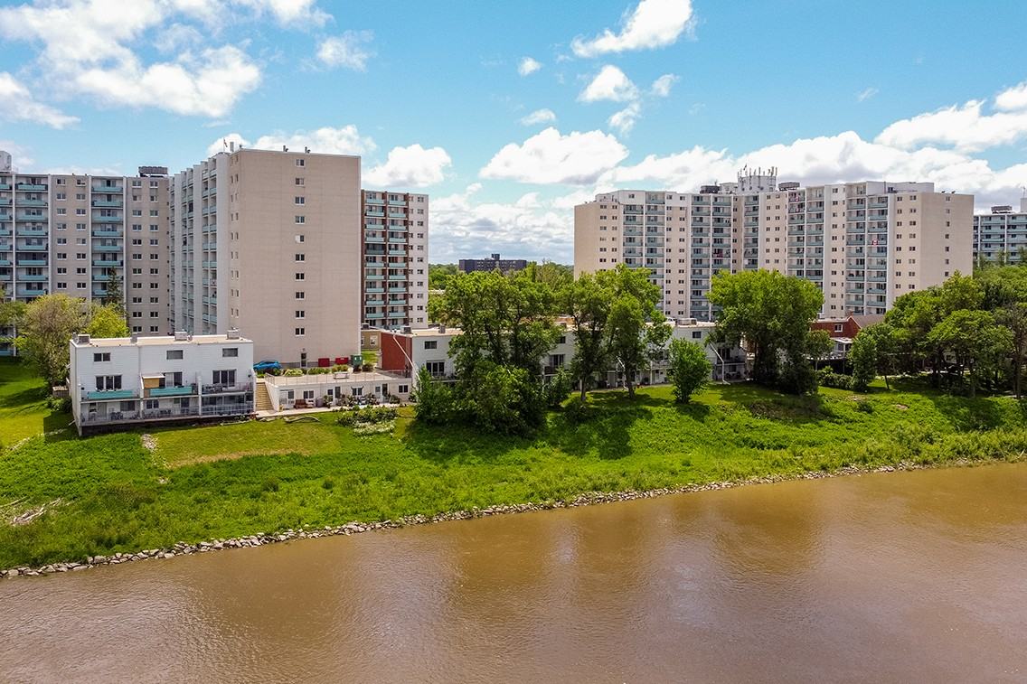 Riverside Plaza Apartments 1660 Henderson Hwy, Winnipeg, MB R2G 1H7 Zumper