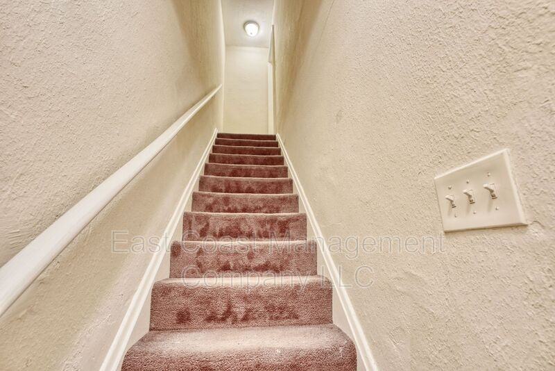 5906 The Alameda #2 - Photo 4 of 20