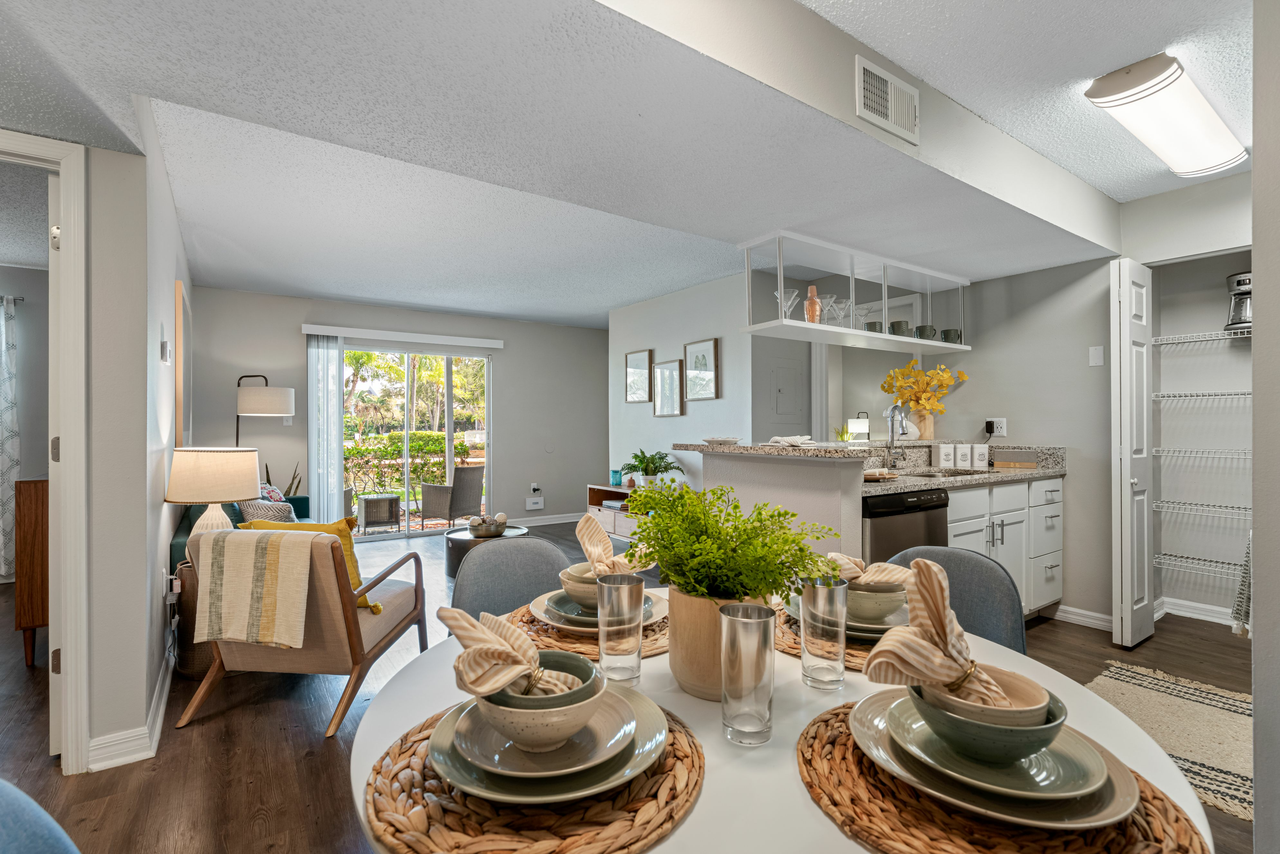 Atwater Westchase - Photo 2 of 27