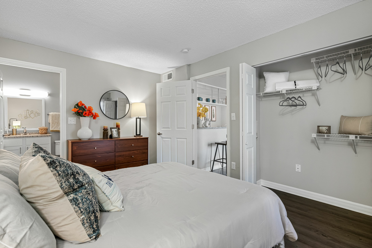 Atwater Westchase - Photo 7 of 27