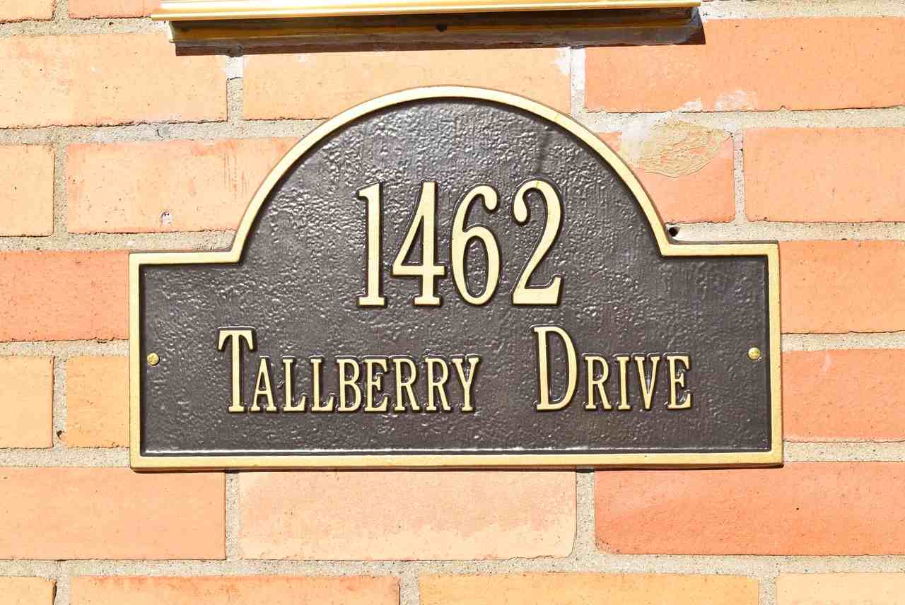 1462 Tallberry Dr #NA - Photo 2 of 34