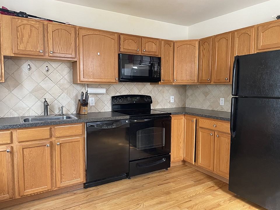 383 Pond St #383 - Photo 2 of 8