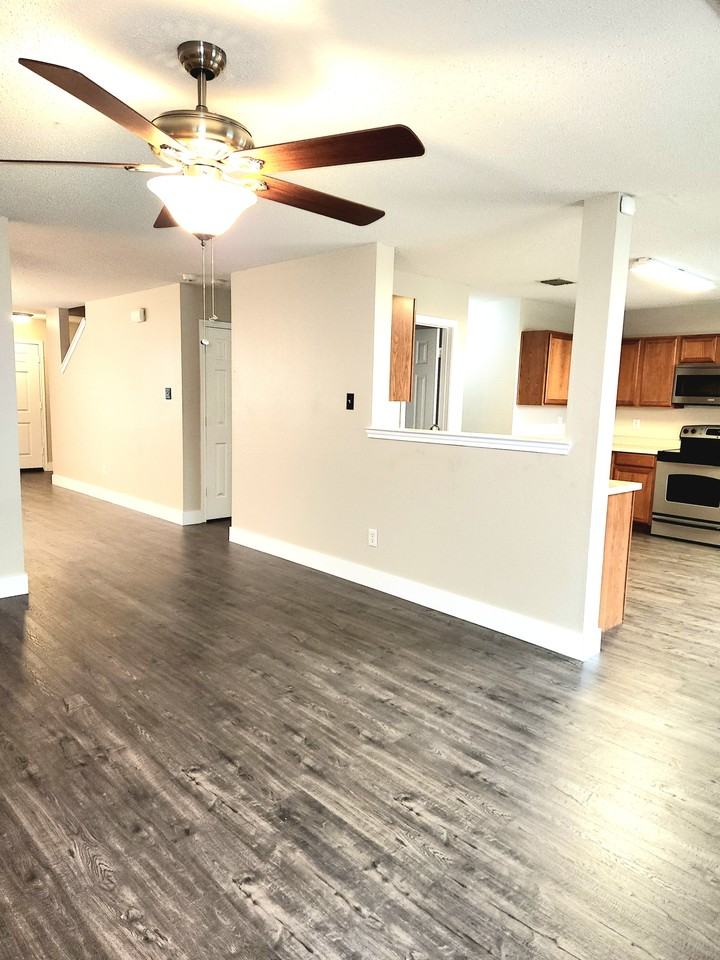 1308 Scenic Hills Dr #NA - Photo 2 of 20