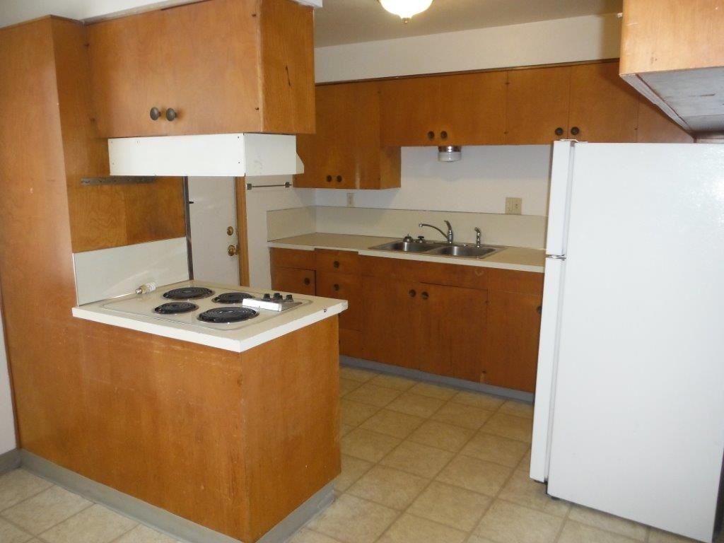 1639 High Aly #1639 - Photo 5 of 10