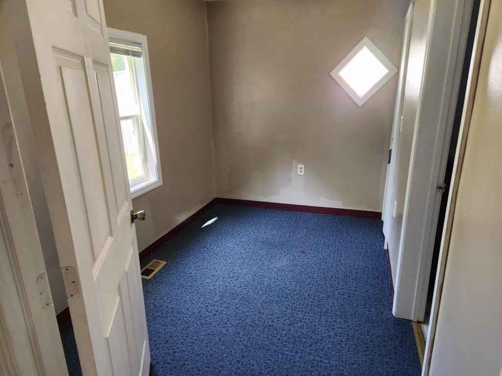 508 Lorenz St - Photo 2 of 4