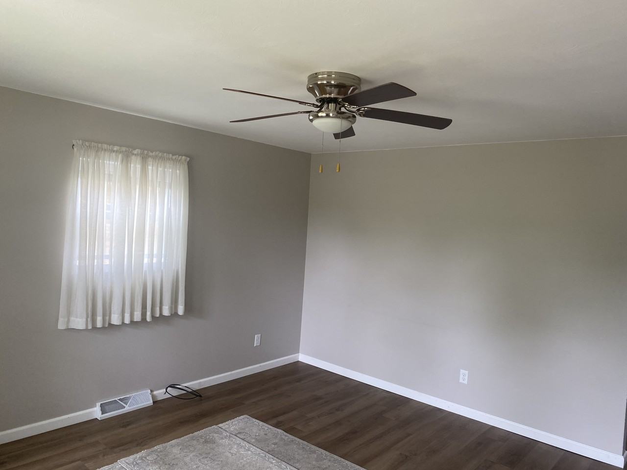 2019 N Ravine Pkwy #2019 - Photo 2 of 23