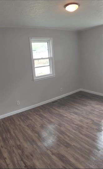 222 Moore Ave - Photo 2 of 11