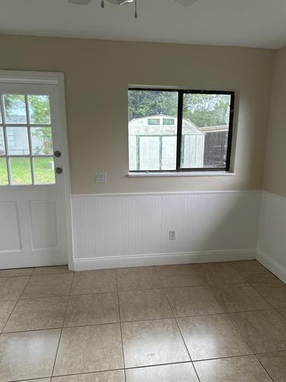 264 Monaco Rd - Photo 2 of 6