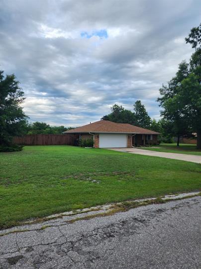 304 Mount Sheridan Rd - Photo 2 of 45